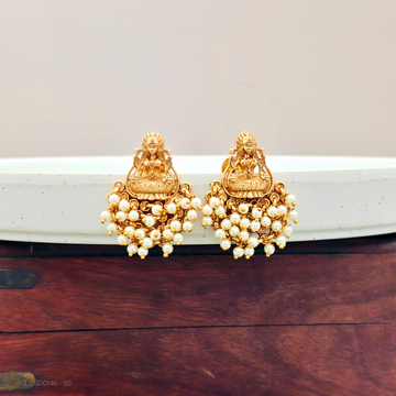 Clustered pearl -Lakshmi-design- Studs