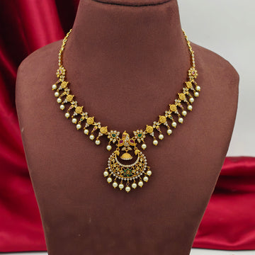 Traditional Kemp Necklace Set