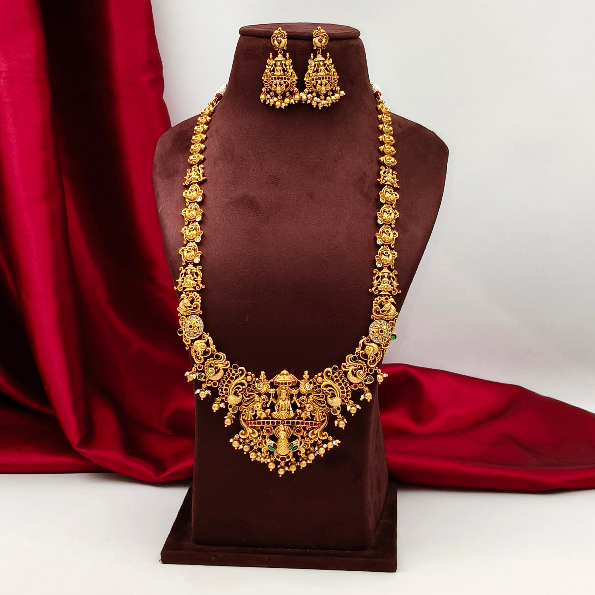 Gold replica Nakshi Temple haaram