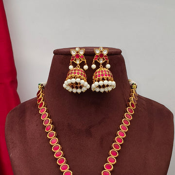 Jadau Kundan Mid Length Necklace set