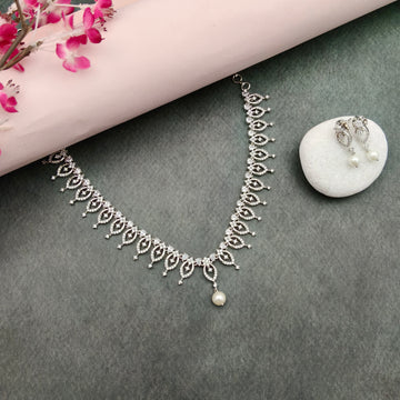 American Diamond - Pearl drops