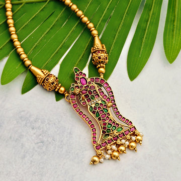 Temple Traditional Kemp Pendant - Design 13