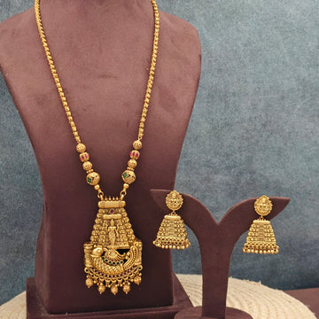 Temple Traditional Kemp Pendant - Design 1