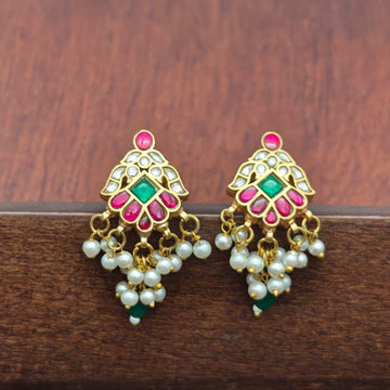 Jadau Kundan Diamond shaped Earrings GL-JAD0212-200