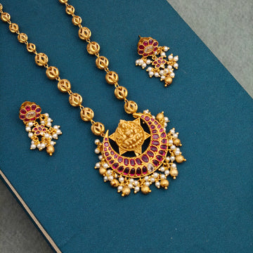 Temple Chanbali emerald Long Necklace Set