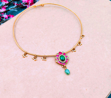 Jadau Kundan Hasli Necklace