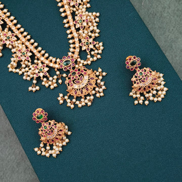Non - Idol guttapusalu necklace