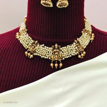 Clustered Pearl temple Set