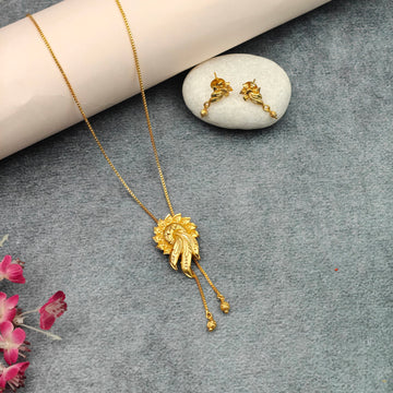 Peacock Tie Chain Daily wear Necklace Set