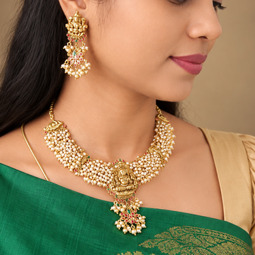 Temple jewelry in Clustered Pearl