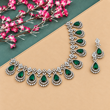 Emerald Victorian Cz necklace