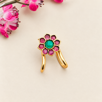 Floral Vanki Ring / Neli Mothiram