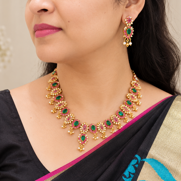 Mango style golden necklace - Ruby Green