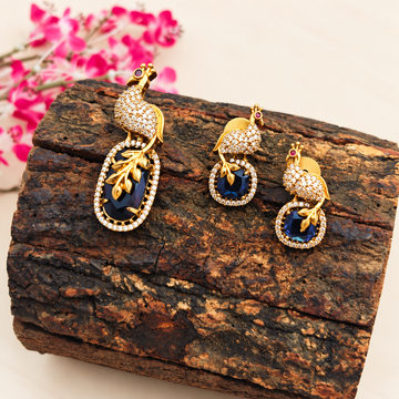 3D Peacock pendant set