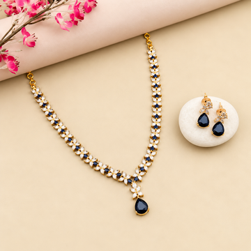 Goden necklace- Sapphire Stone