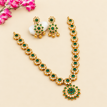Golden floral Diamond necklace set