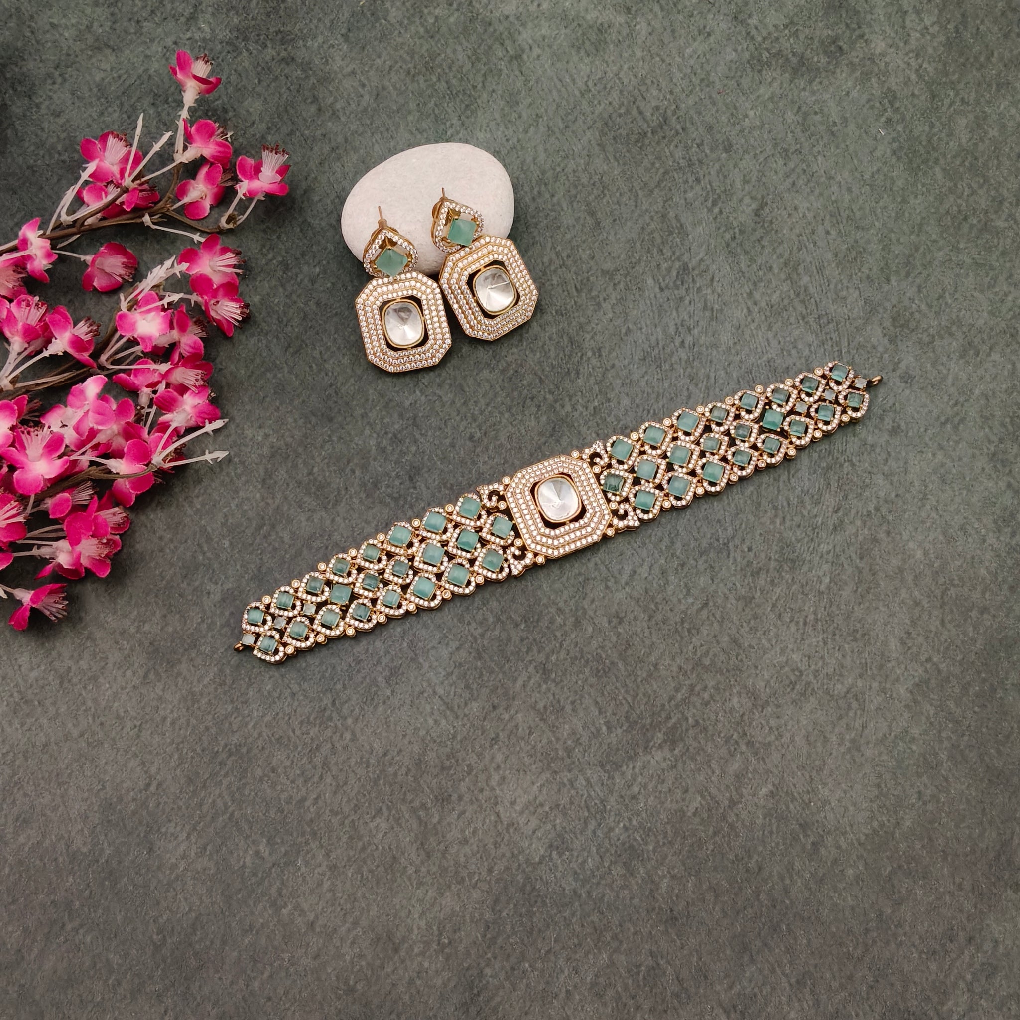 Cz choker style Mossanaite Set