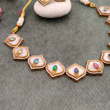 Mother of Pearl short Necklace set