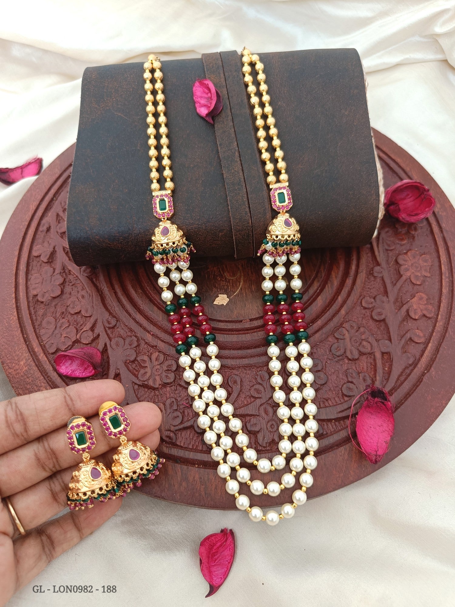 Multicolor Gemstones and Pearls Ganthan Necklace