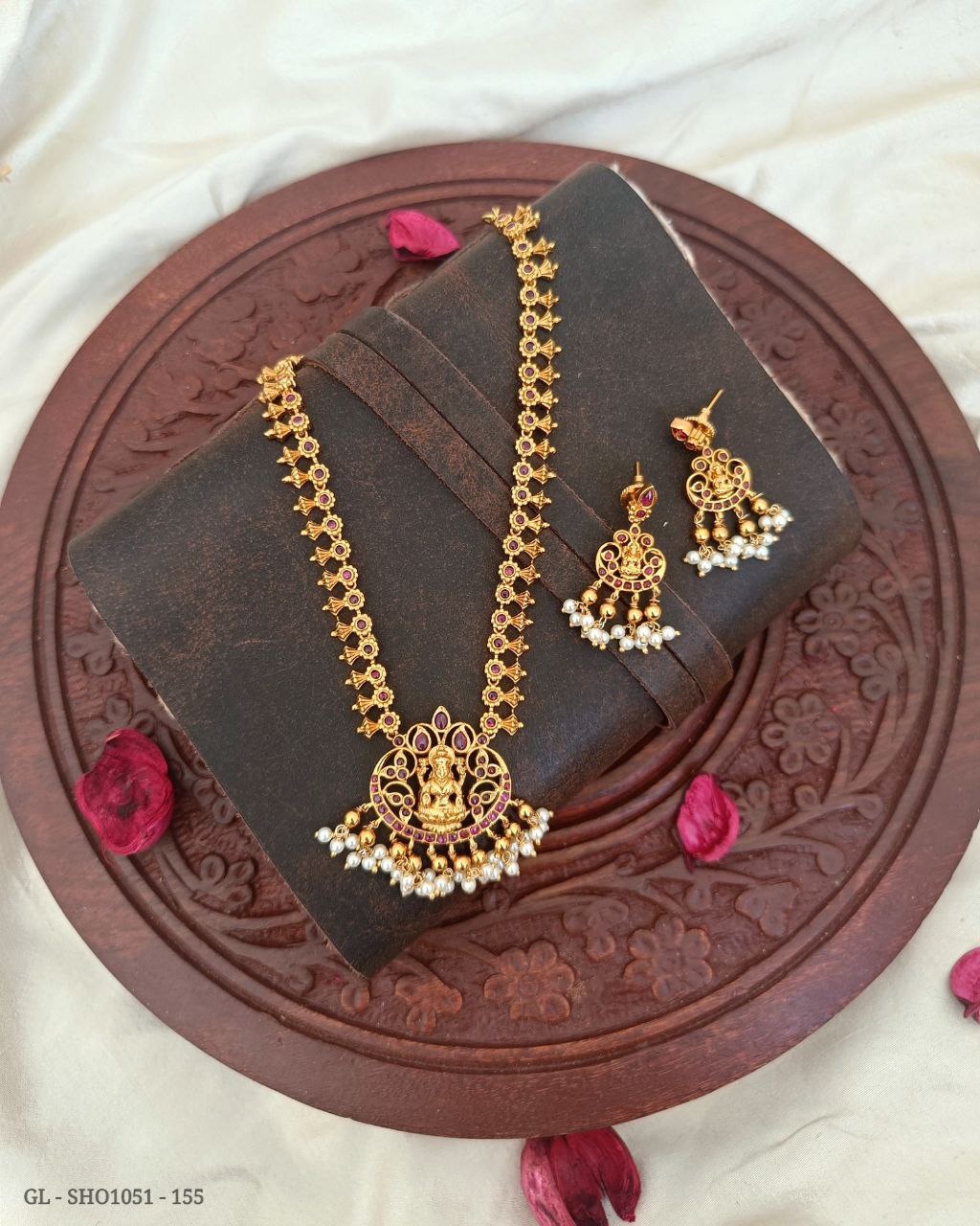 Gold Plated Ruby Pearl lakshmi cenetered necklace set GL-SHO1051-155