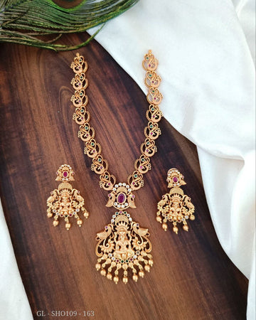 Gold Finish Lakshmi Necklace- Short GL-SHO0109-163